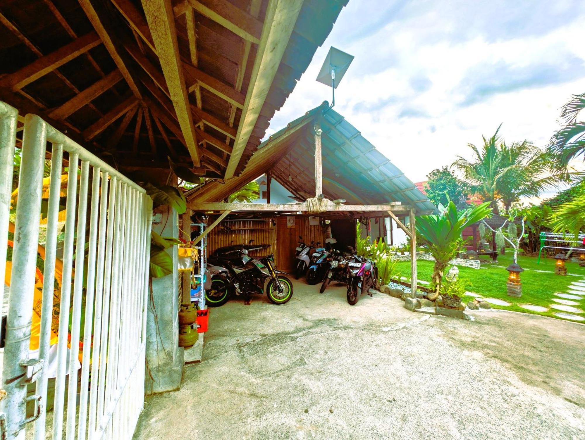 Ayumar Homestay Medewi Pulukan Exterior foto